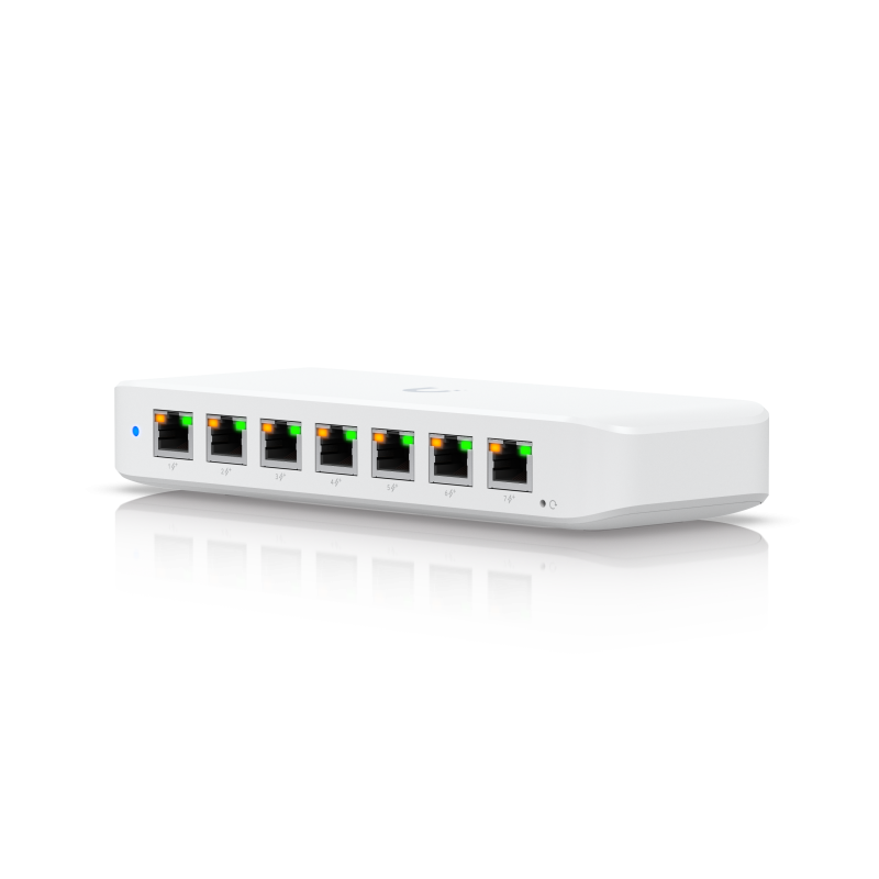 Switch Ultra 8-Port PoE Switch | 1TNT.ca